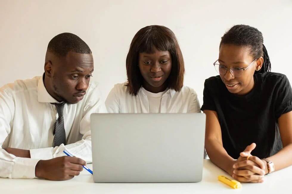 New Representative Promoting Prepaid Legal Multilevel Marketing