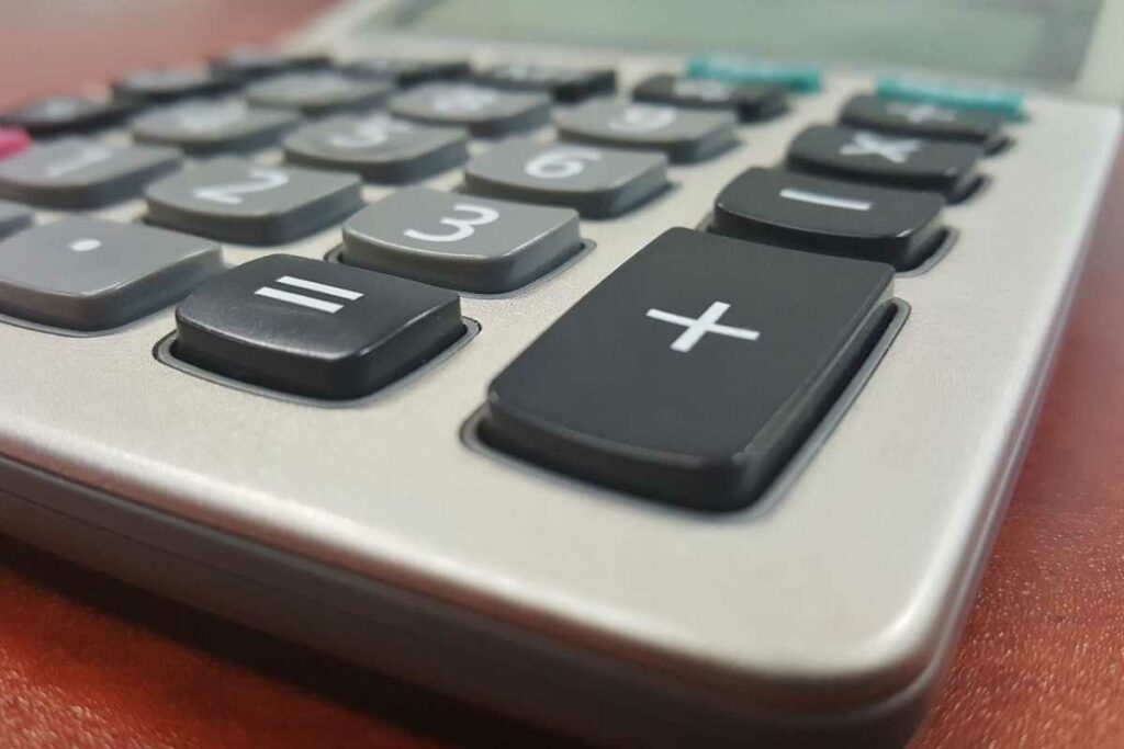 Determine the starting capital